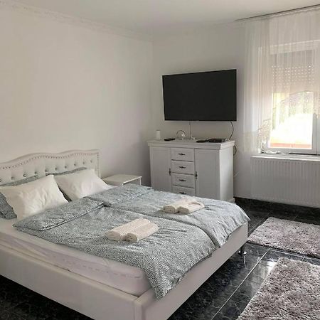 Magic Vendeghaz Apartment Abadszalok Ngoại thất bức ảnh