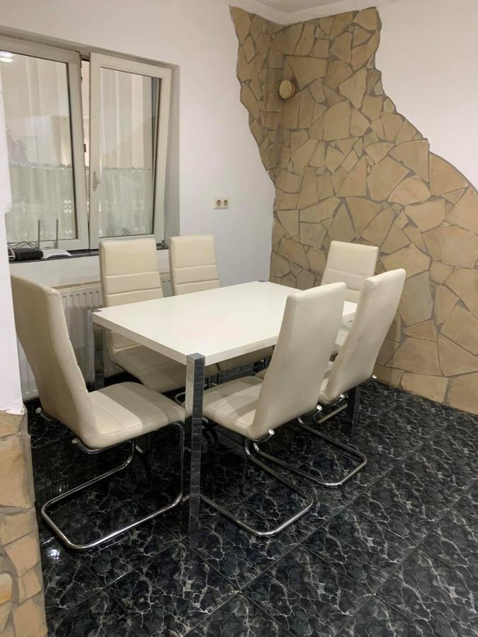 Magic Vendeghaz Apartment Abadszalok Ngoại thất bức ảnh